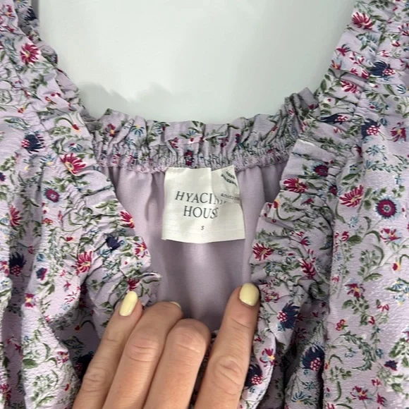 ⭕️ FINAL SALE NWT Hyacinth House Floral Ruched Dress - Picture 2 of 5